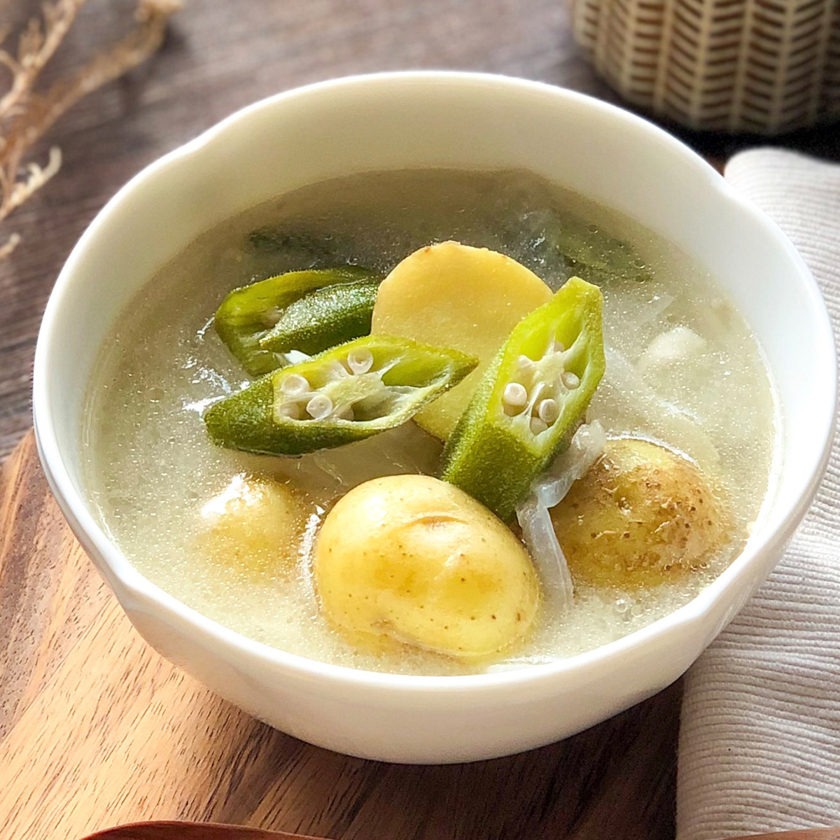 お腹に優しいダイエット！オクラと春野菜のとろみ薬膳スープ