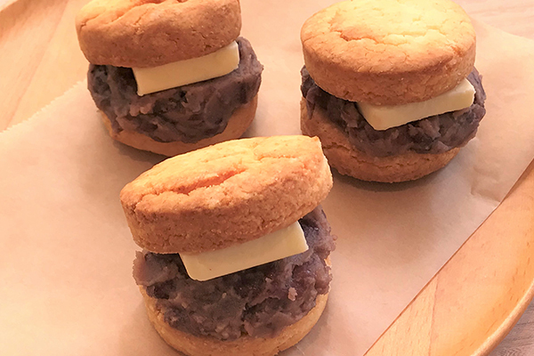 米粉のスコーン～あんバターサンド～