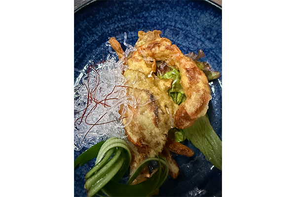 ソフトシェルクラブの米粉揚げ