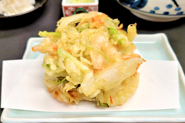 桜エビのかき揚げ