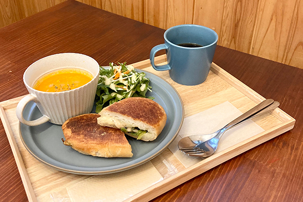 米粉のパニーニプレート