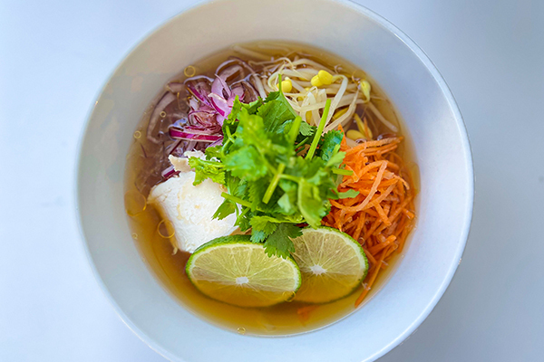 SUZUVEL RICEPHO（スズベル米粉麺フォー）