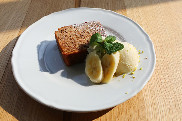 グルテンフリーバナナケーキ