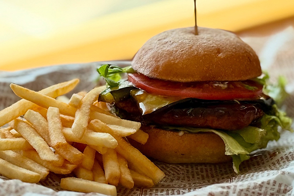 ビッグマウンテンバーガー