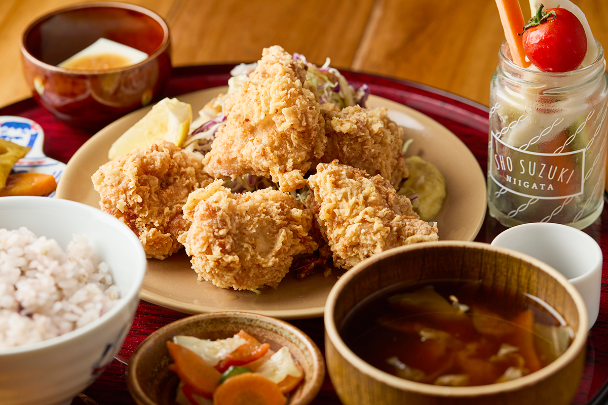 新潟米粉のトリカラ御膳